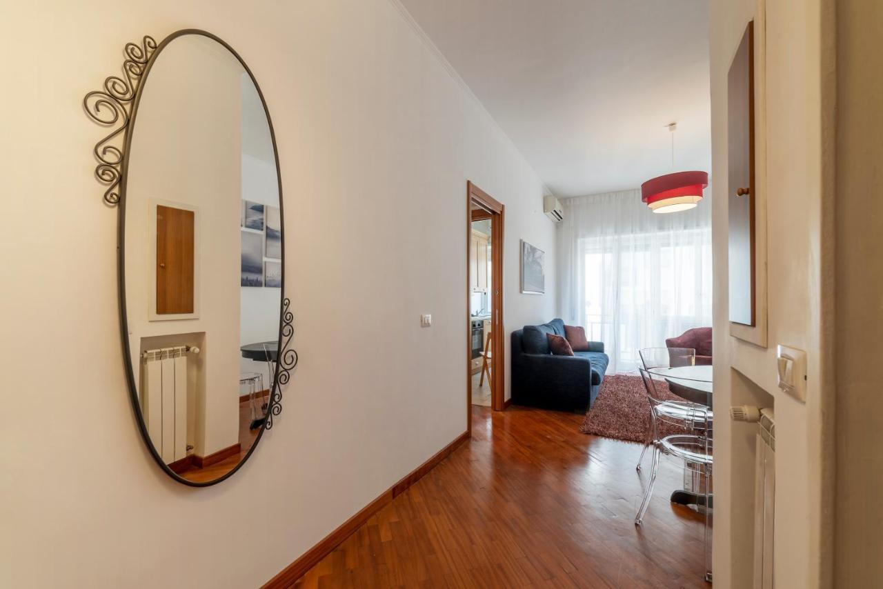 Metro Cipro! Alle Spalle Del Vaticano Apartment X4 Roma Exterior foto